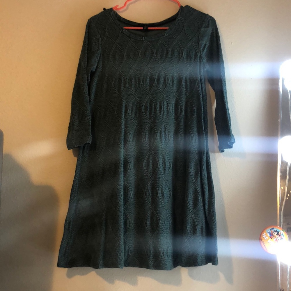 Teal dark green dress with pattern